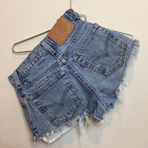Levis | Vintage High Waisted Denim Shorts